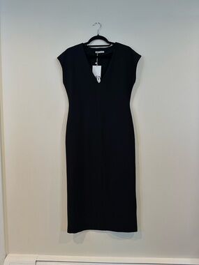 Zara Black Cap-Sleeve Midi Dress with V-Neck